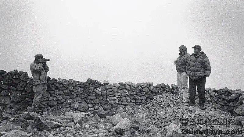 - 在珠穆朗玛峰顶峰停留21小时的传奇夏尔巴AG真人百家家乐app尼泊尔]巴布赤日夏尔巴(图9)