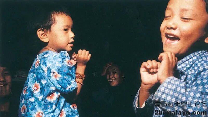 - 在珠穆朗玛峰顶峰停留21小时的传奇夏尔巴AG真人百家家乐app尼泊尔]巴布赤日夏尔巴(图15)